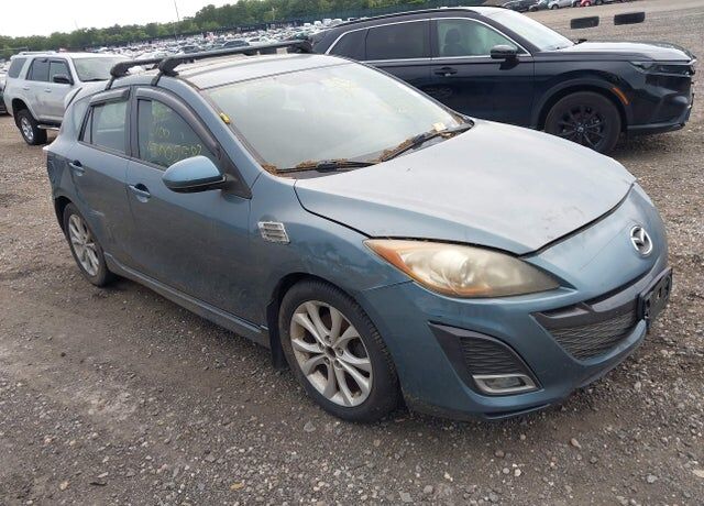 2011 MAZDA Mazda3