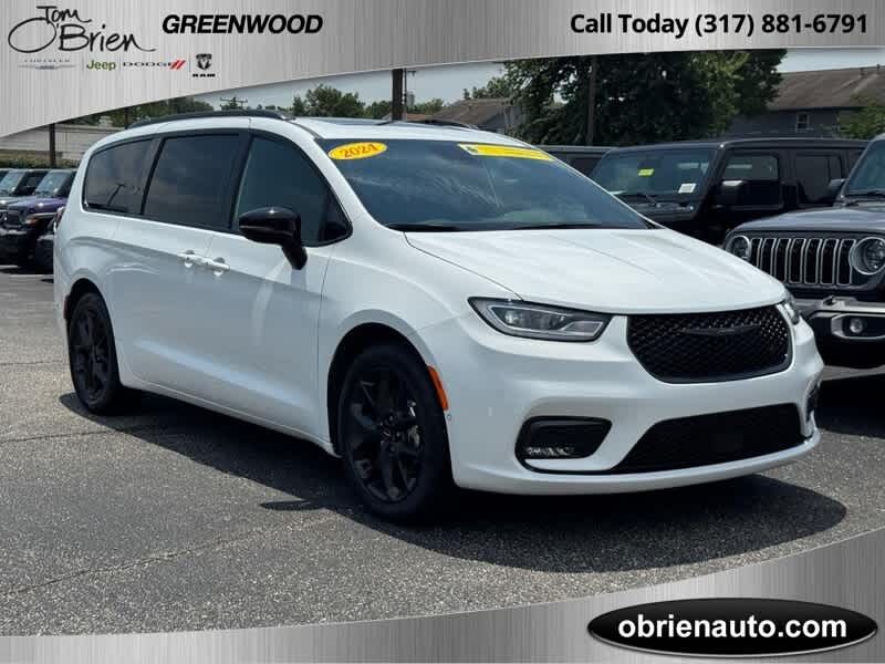 2024 CHRYSLER Pacifica