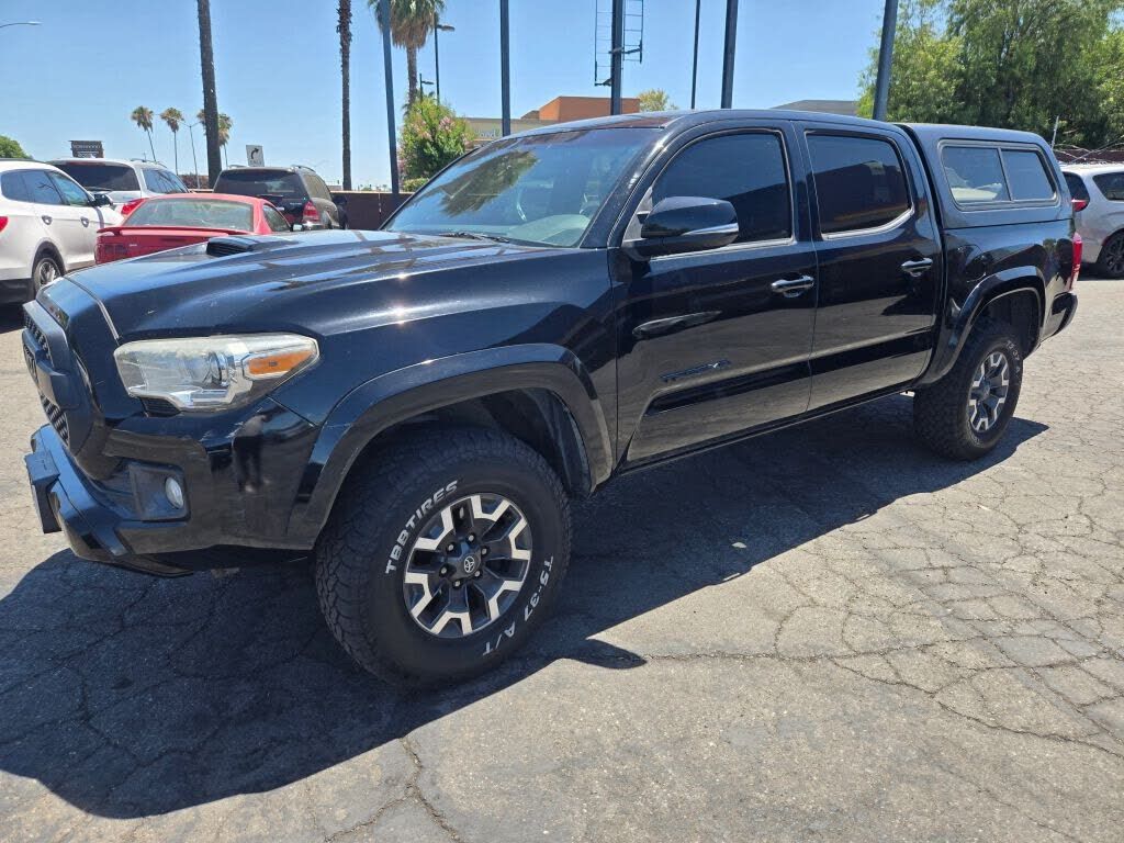 2016 TOYOTA Tacoma