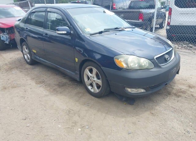 2004 TOYOTA Corolla