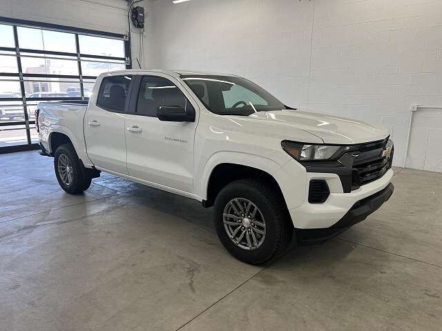 2023 CHEVROLET Colorado