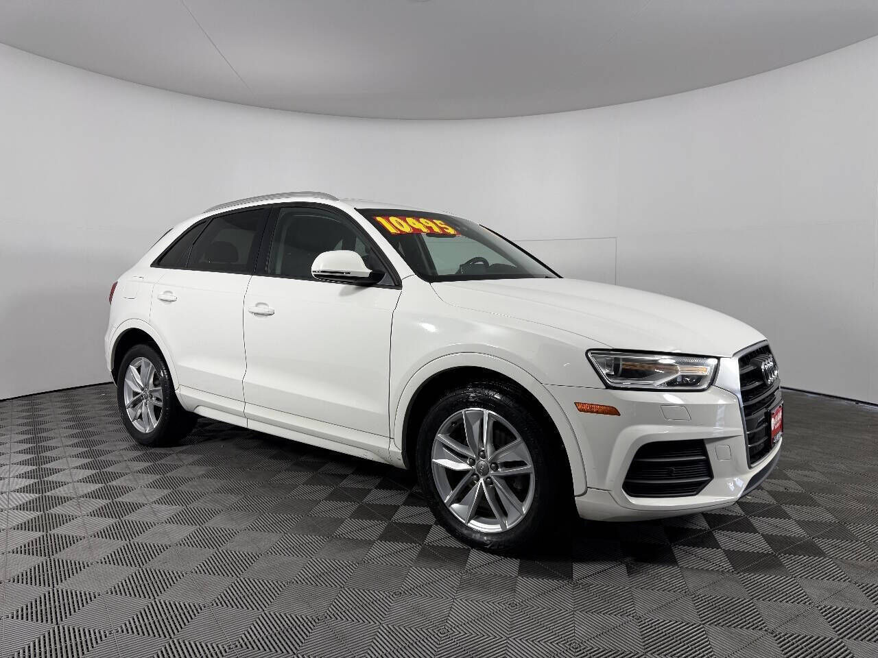 2017 AUDI Q3