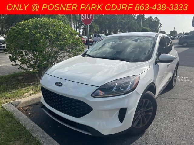 2022 FORD Escape
