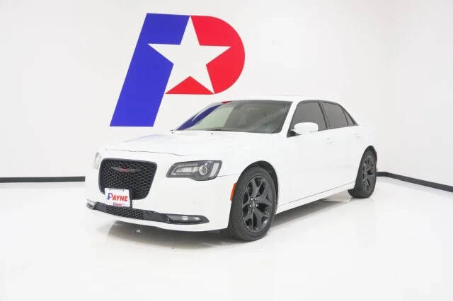 2023 CHRYSLER 300