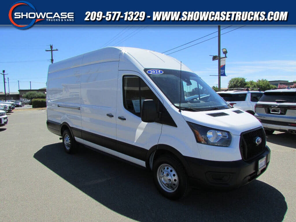 2024 FORD Transit