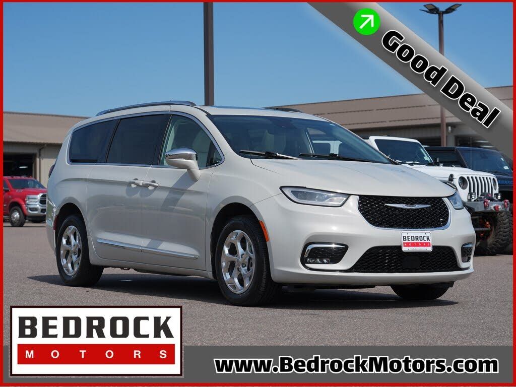 2021 CHRYSLER Pacifica
