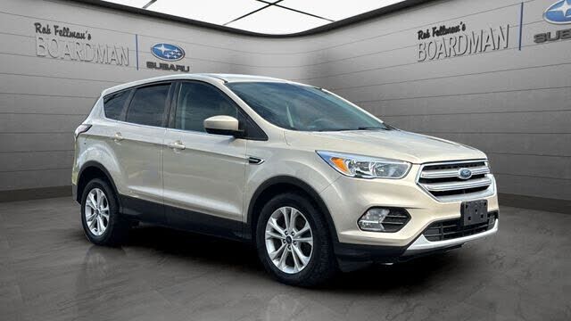 2017 FORD Escape