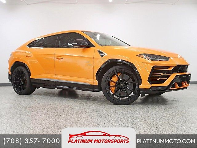 2021 LAMBORGHINI URUS
