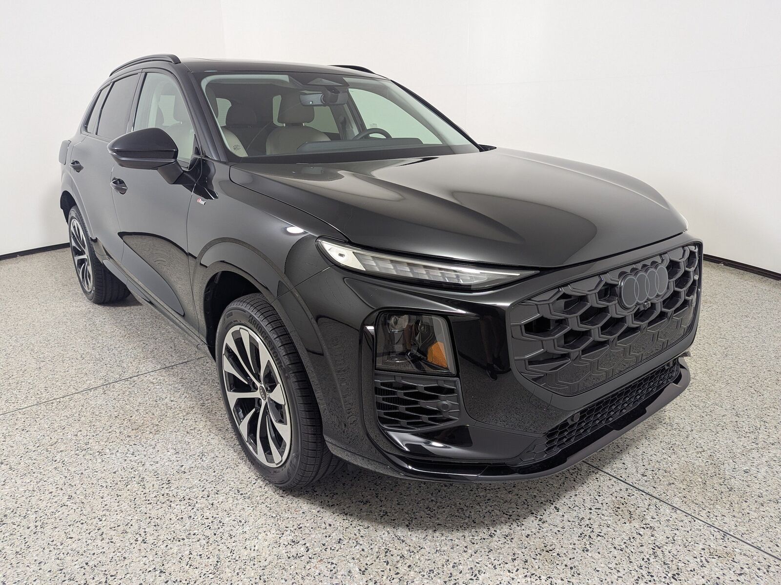2026 AUDI Q3