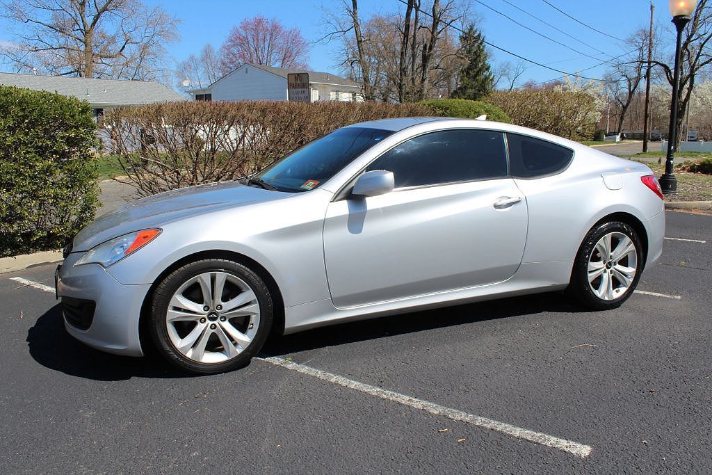 2010 HYUNDAI Genesis Coupe