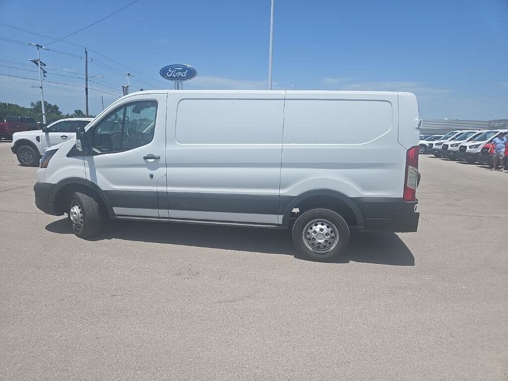 2024 FORD Transit