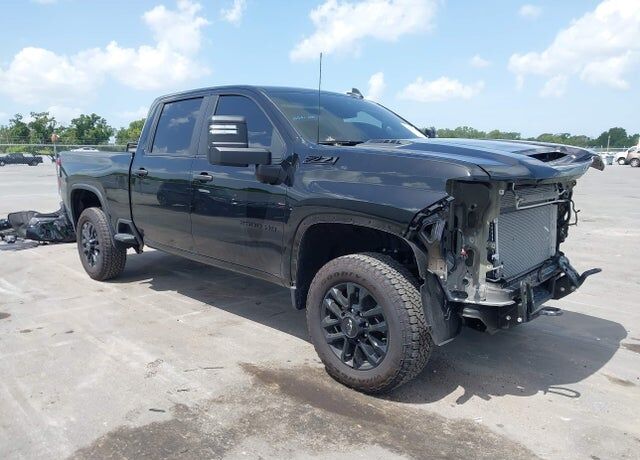 2026 CHEVROLET Silverado HD