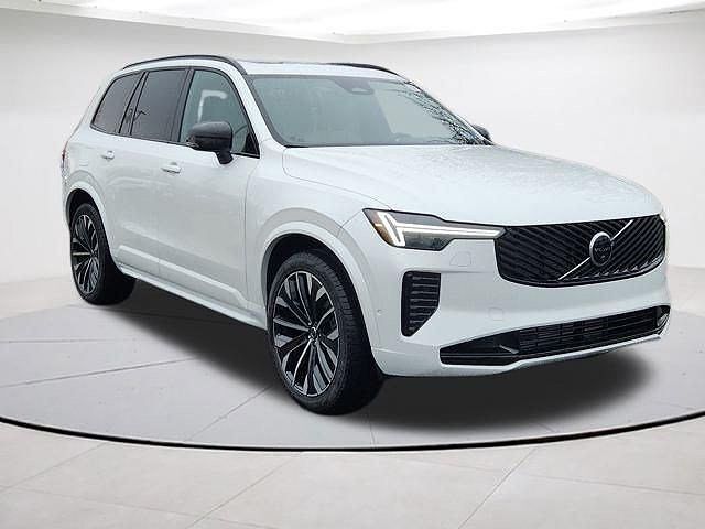 2026 VOLVO XC90
