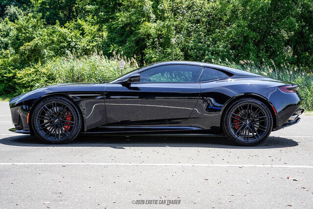 2024 ASTON MARTIN DB12