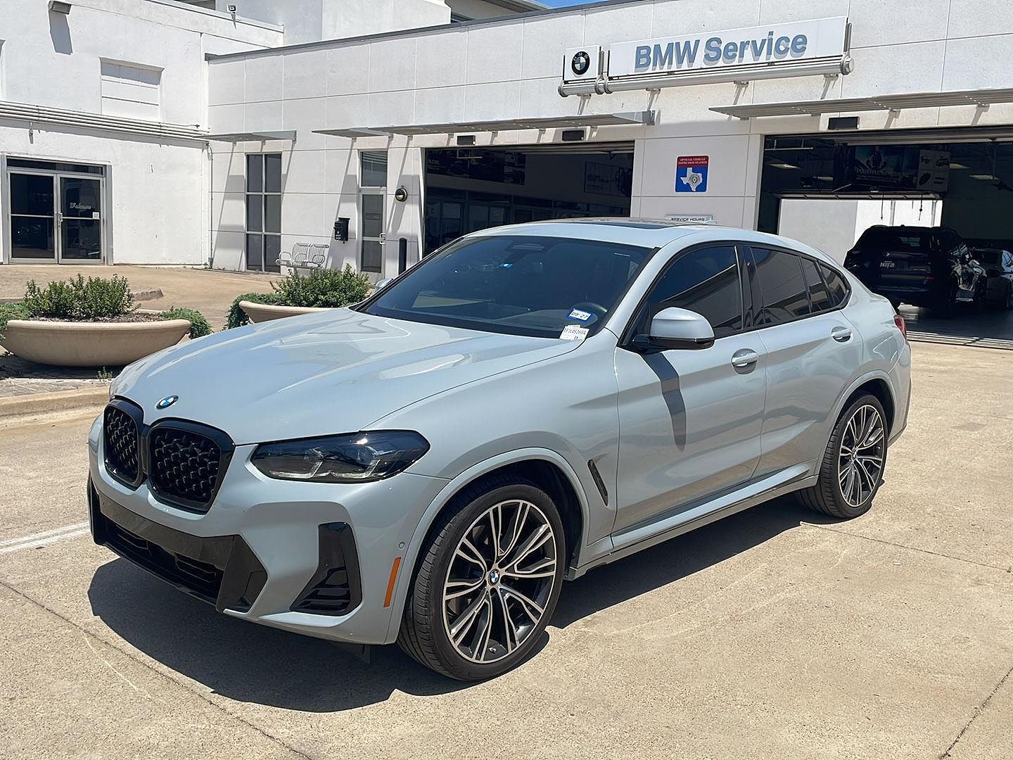 2025 BMW X4