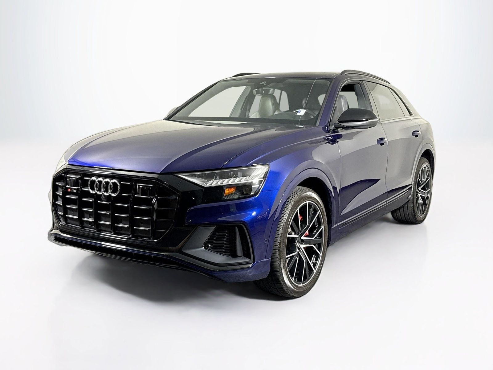 2023 AUDI SQ8