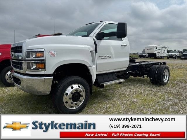 2026 GMC Silverado Medium Duty
