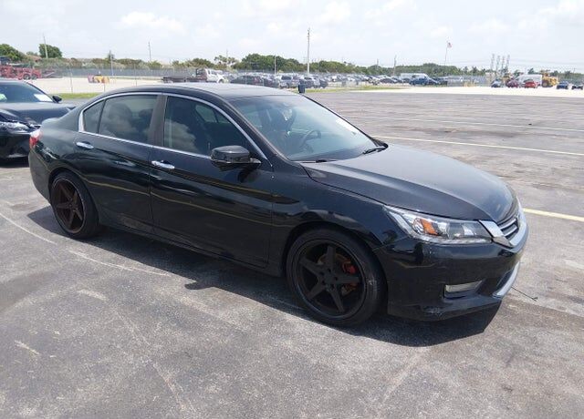 2013 HONDA Accord
