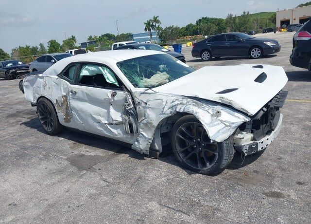 2021 DODGE Challenger
