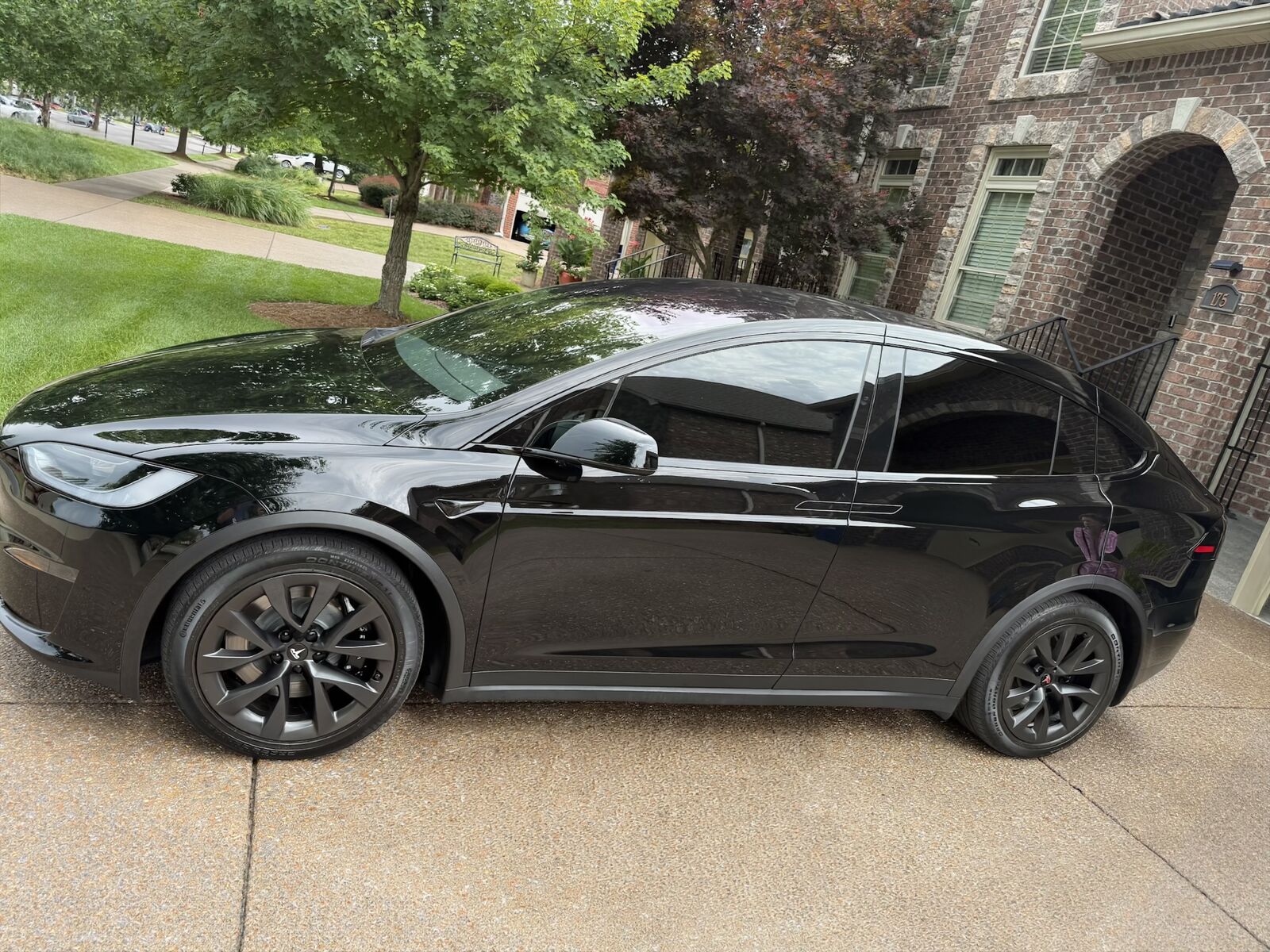 2024 TESLA Model X