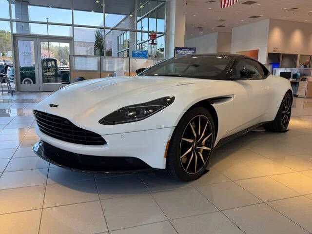 2023 ASTON MARTIN DB11