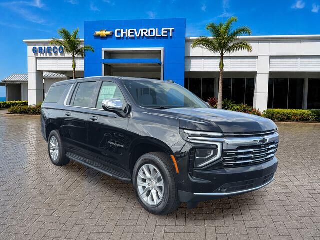 2026 CHEVROLET Suburban