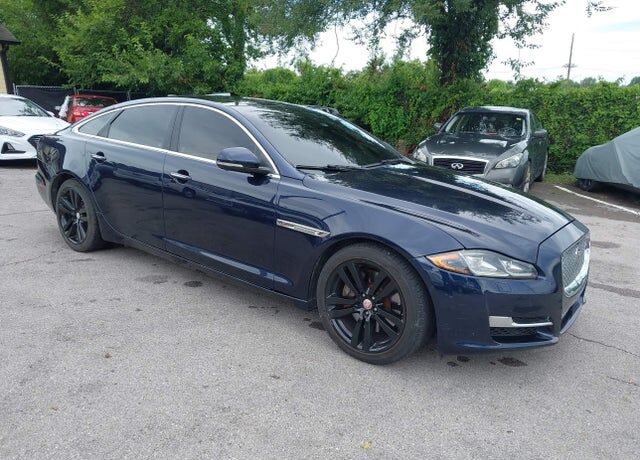 2016 JAGUAR XJ