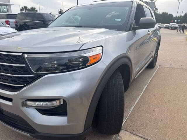 2020 FORD Explorer