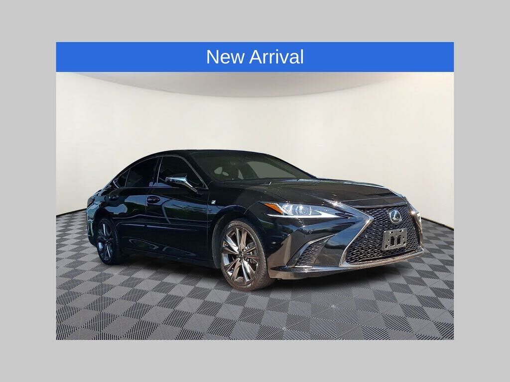 2020 LEXUS ES