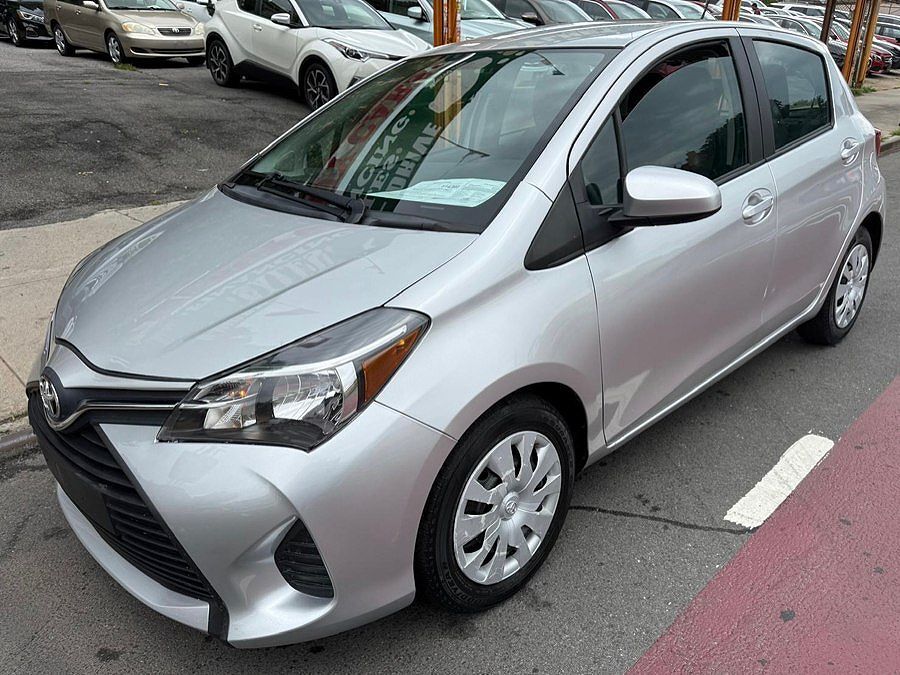 2016 TOYOTA Yaris