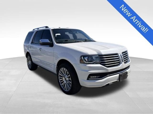 2016 LINCOLN Navigator