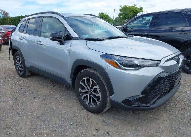 2025 TOYOTA COROLLA