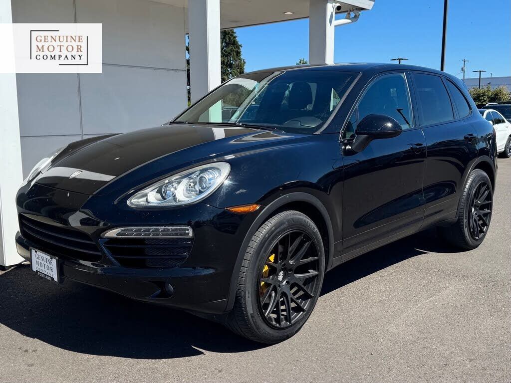 2011 PORSCHE Cayenne