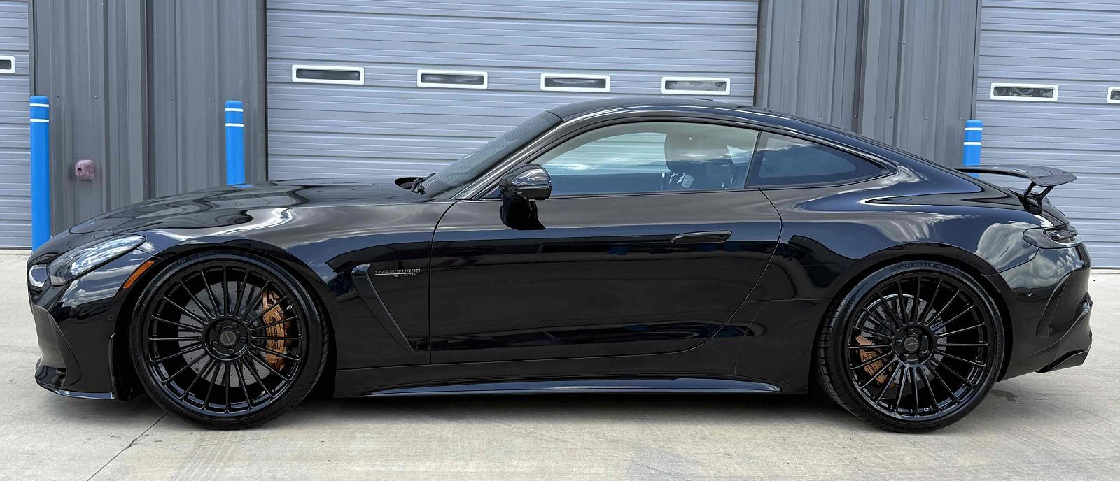 2025 MERCEDES-BENZ AMG GT