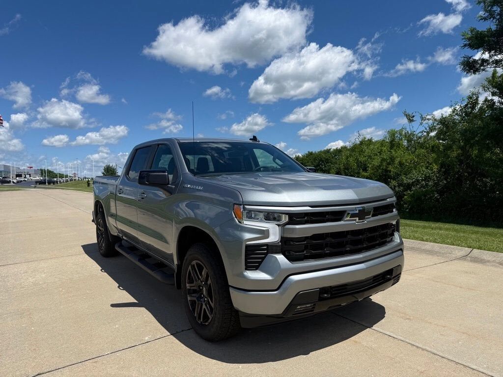 2026 CHEVROLET Silverado