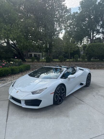 2017 LAMBORGHINI Huracan