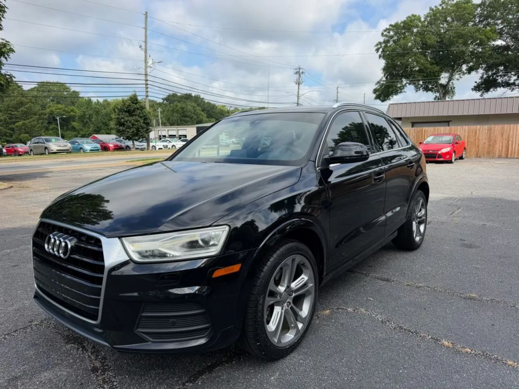 2017 AUDI Q3