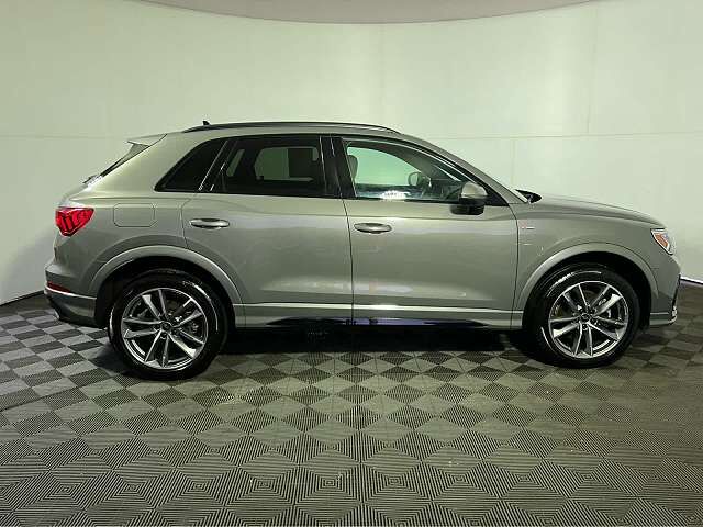 2023 AUDI Q3