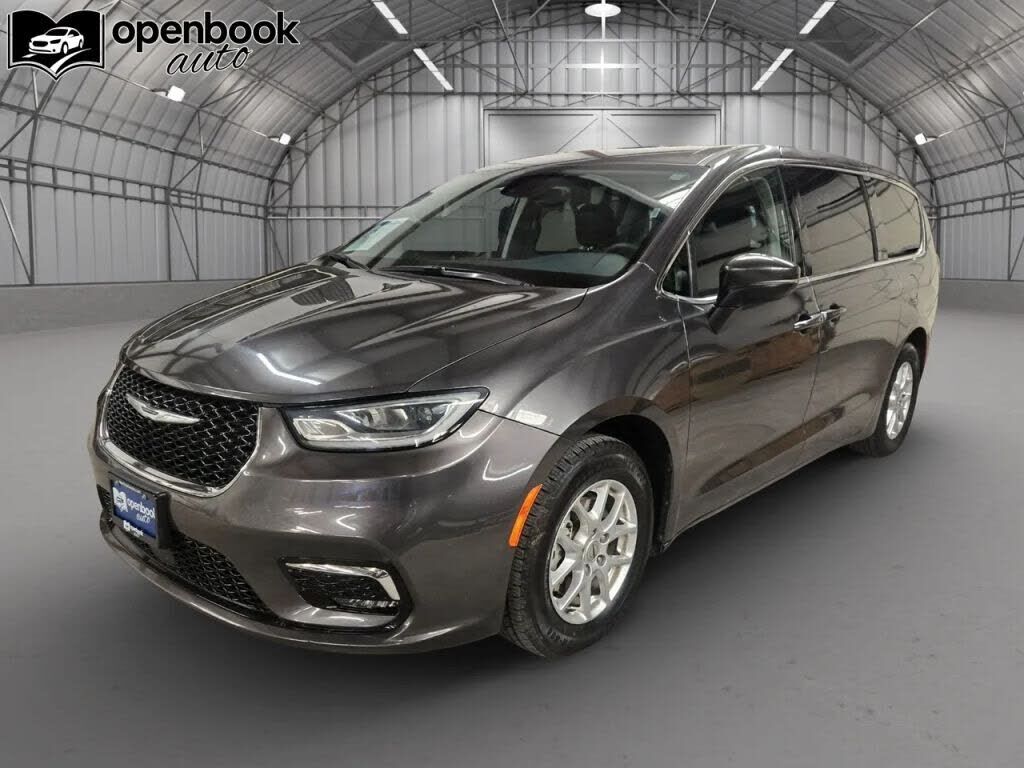 2023 CHRYSLER Pacifica