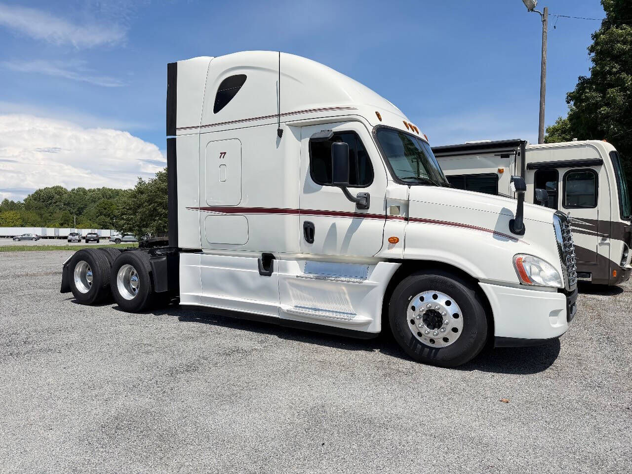 2013 FREIGHTLINER Cascadia