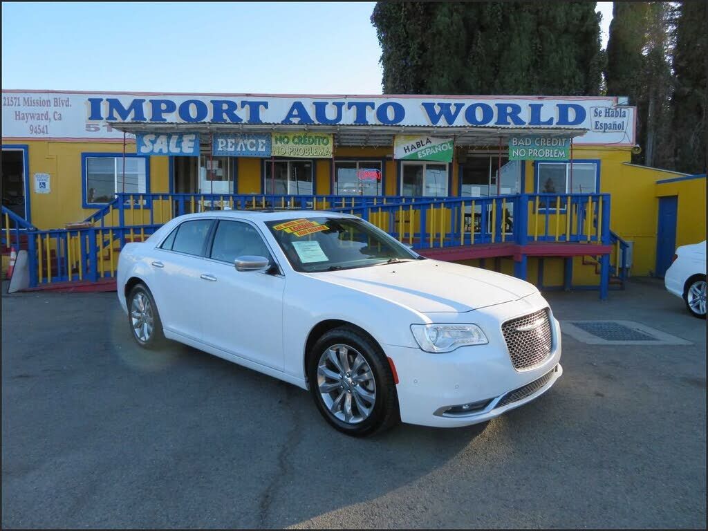 2015 CHRYSLER 300