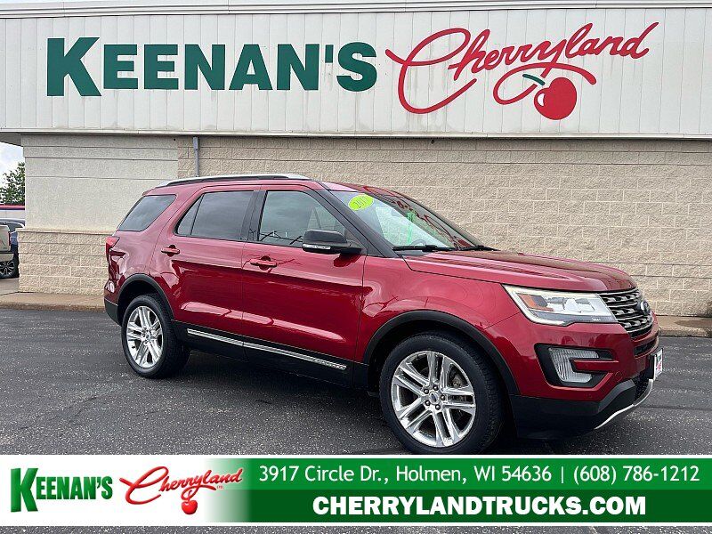 2017 FORD Explorer