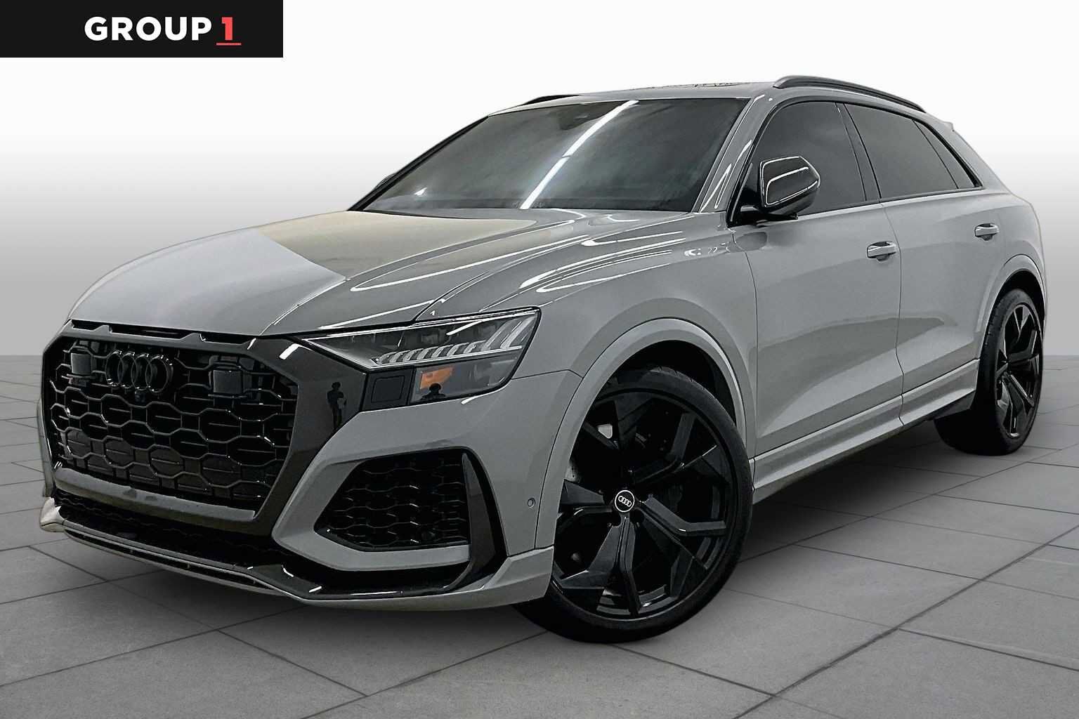 2024 AUDI RS Q8