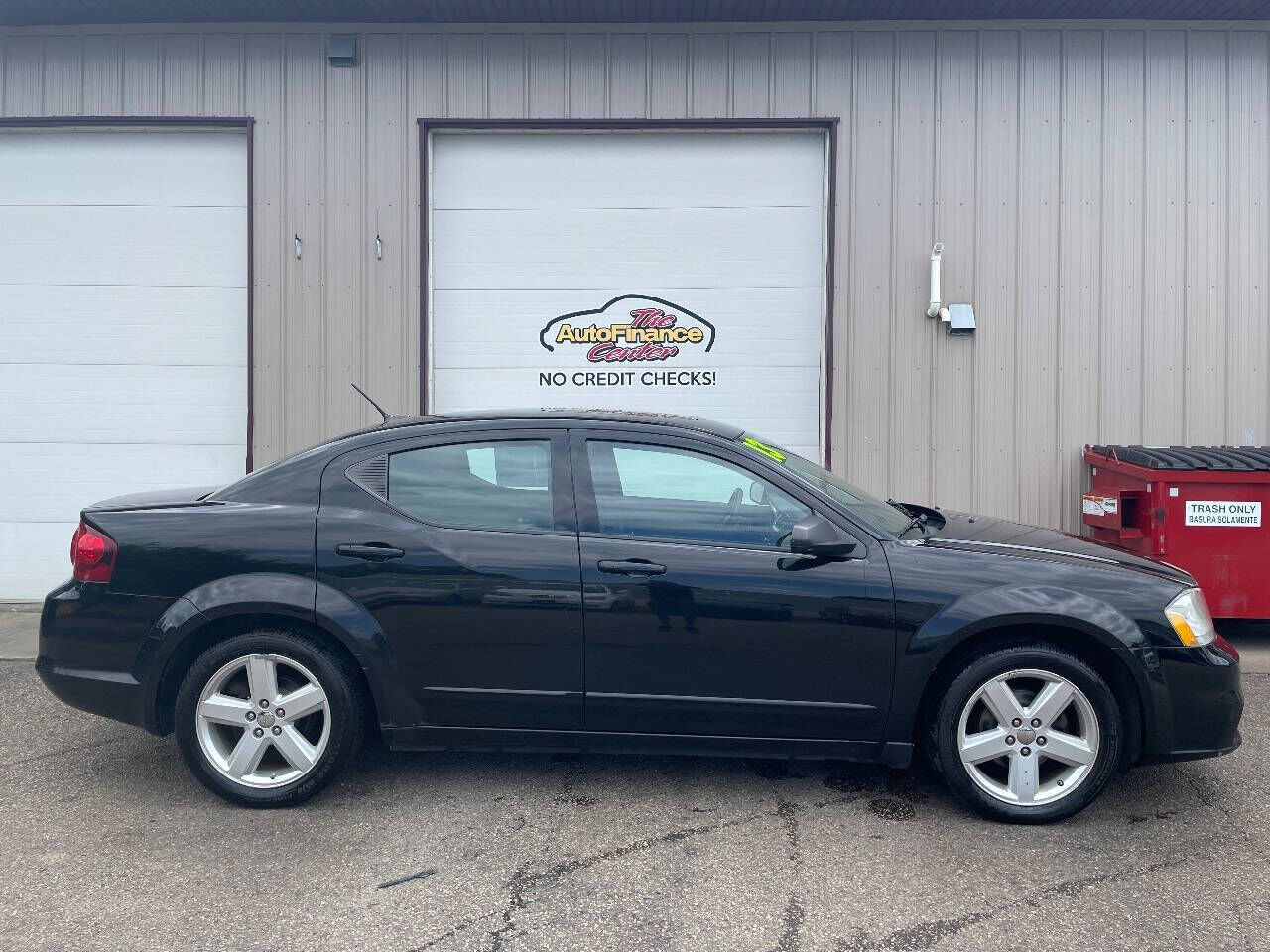 2013 DODGE Avenger
