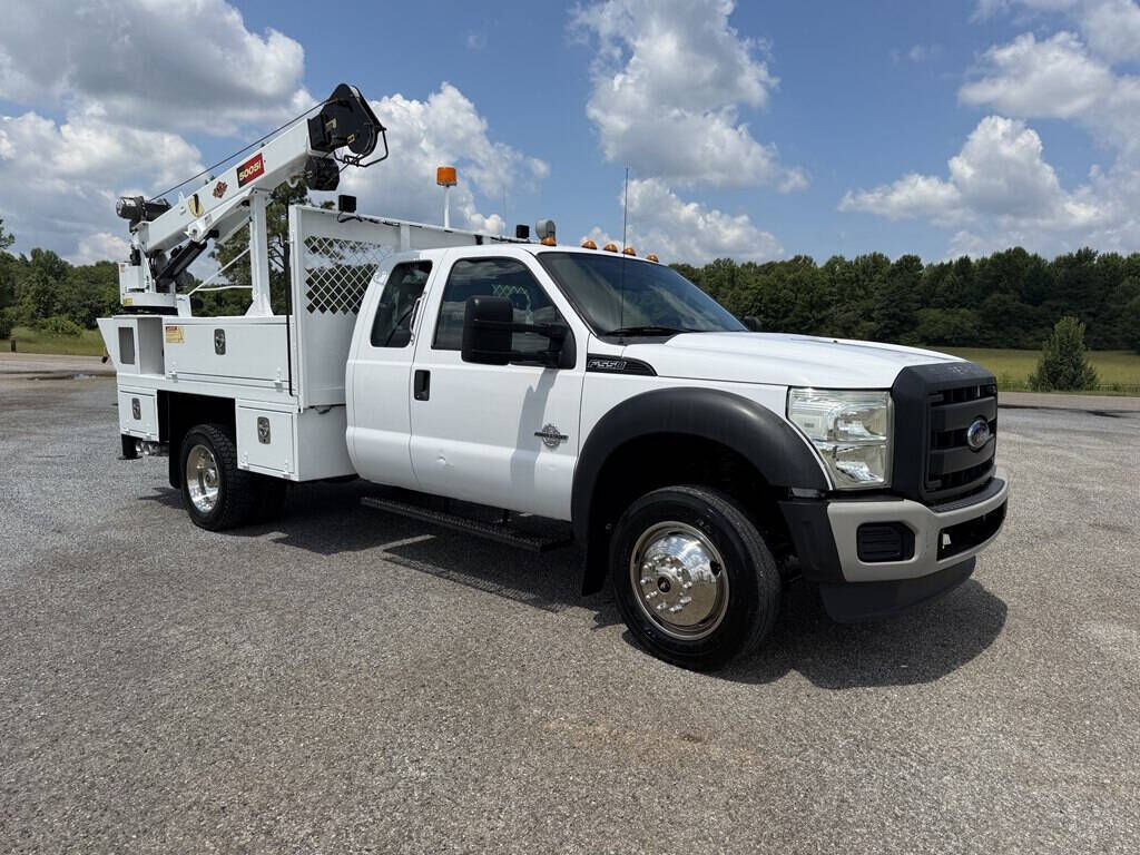 2015 FORD F-550