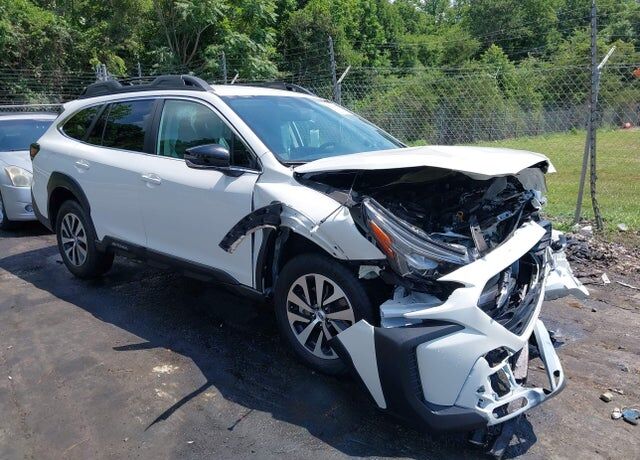 2024 SUBARU Outback