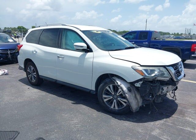 2018 NISSAN Pathfinder