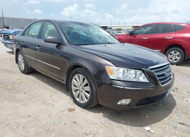 2010 HYUNDAI Sonata