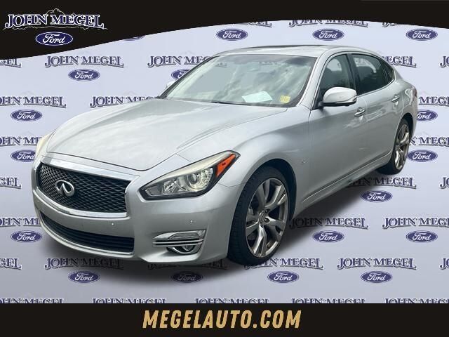 2016 INFINITI Q70L