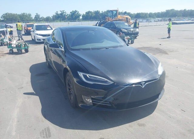 2017 TESLA Model S